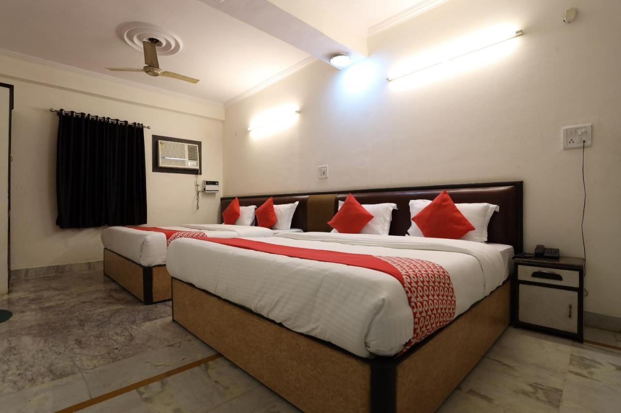 Oyo 60476 Hotel Silver Rooms Delhi  Exterior photo